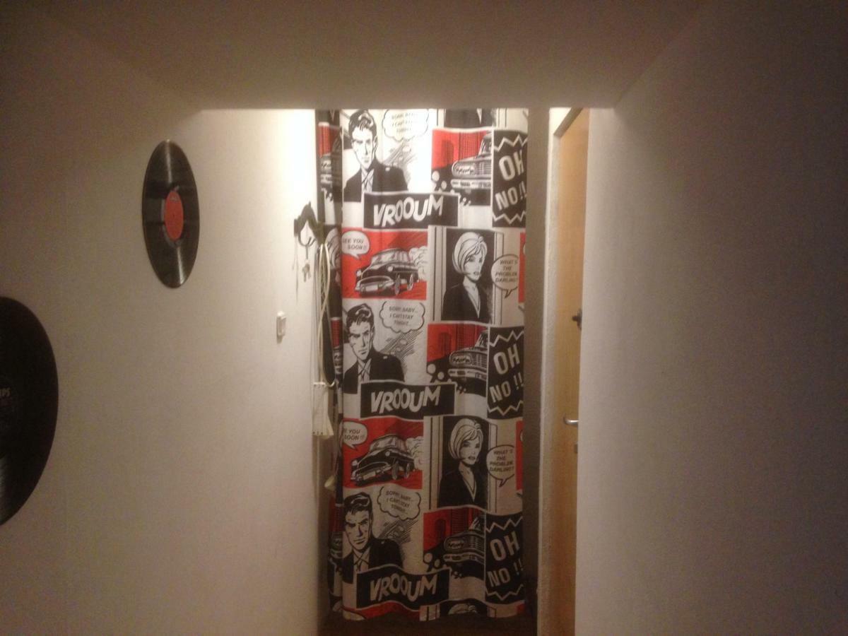 Studio Black And White Apartment Лодз Екстериор снимка